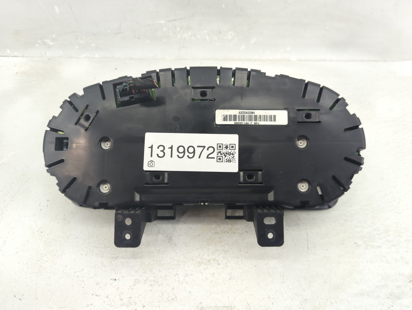 2010-2011 Chevrolet Camaro Instrument Cluster Speedometer Gauges P/N:A2C53423364 Fits Fits 2010 2011 OEM Used Auto Parts - O