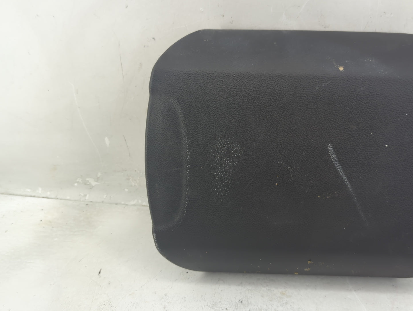 2011 Chevrolet Camaro Center Console Armrest Cover Lid Fits OEM Used Auto Parts - Oemusedautoparts1.com