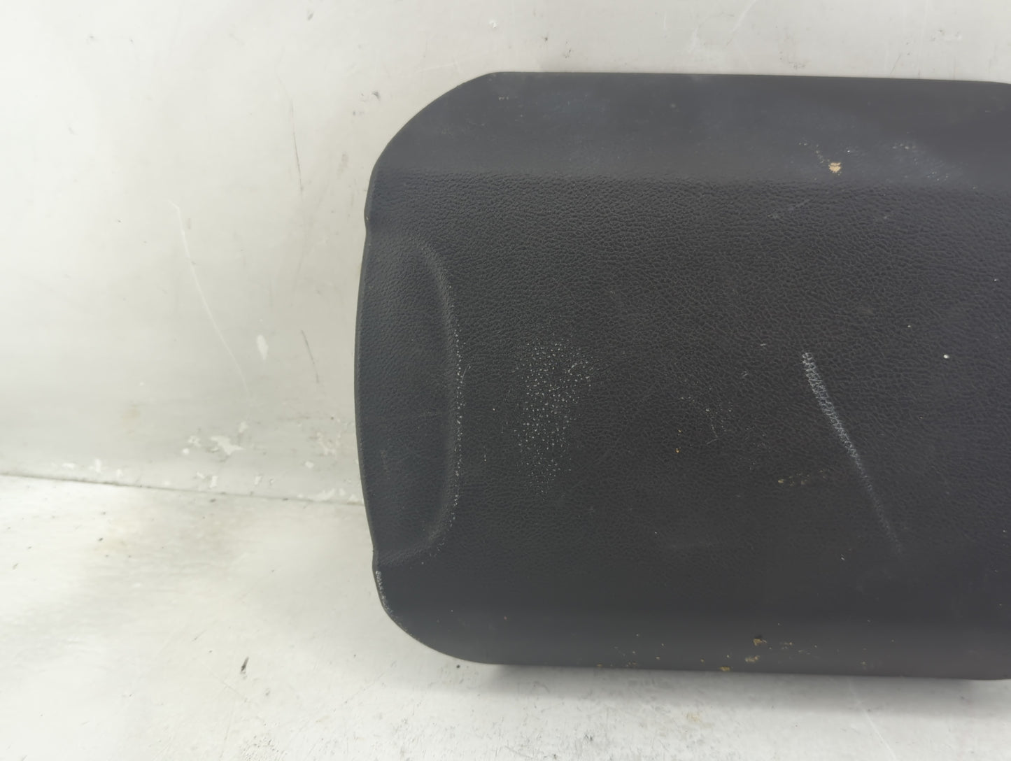 2011 Chevrolet Camaro Center Console Armrest Cover Lid Fits OEM Used Auto Parts - Oemusedautoparts1.com