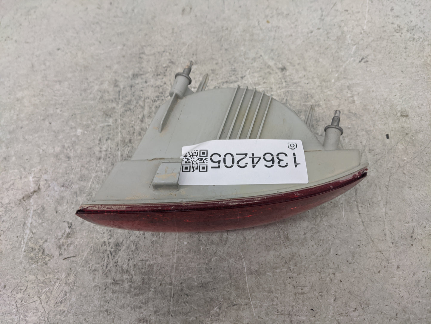 2010-2013 Chevrolet Camaro Tail Light Assembly Passenger Right OEM Fits Fits 2010 2011 2012 2013 OEM Used Auto Parts - Oemus