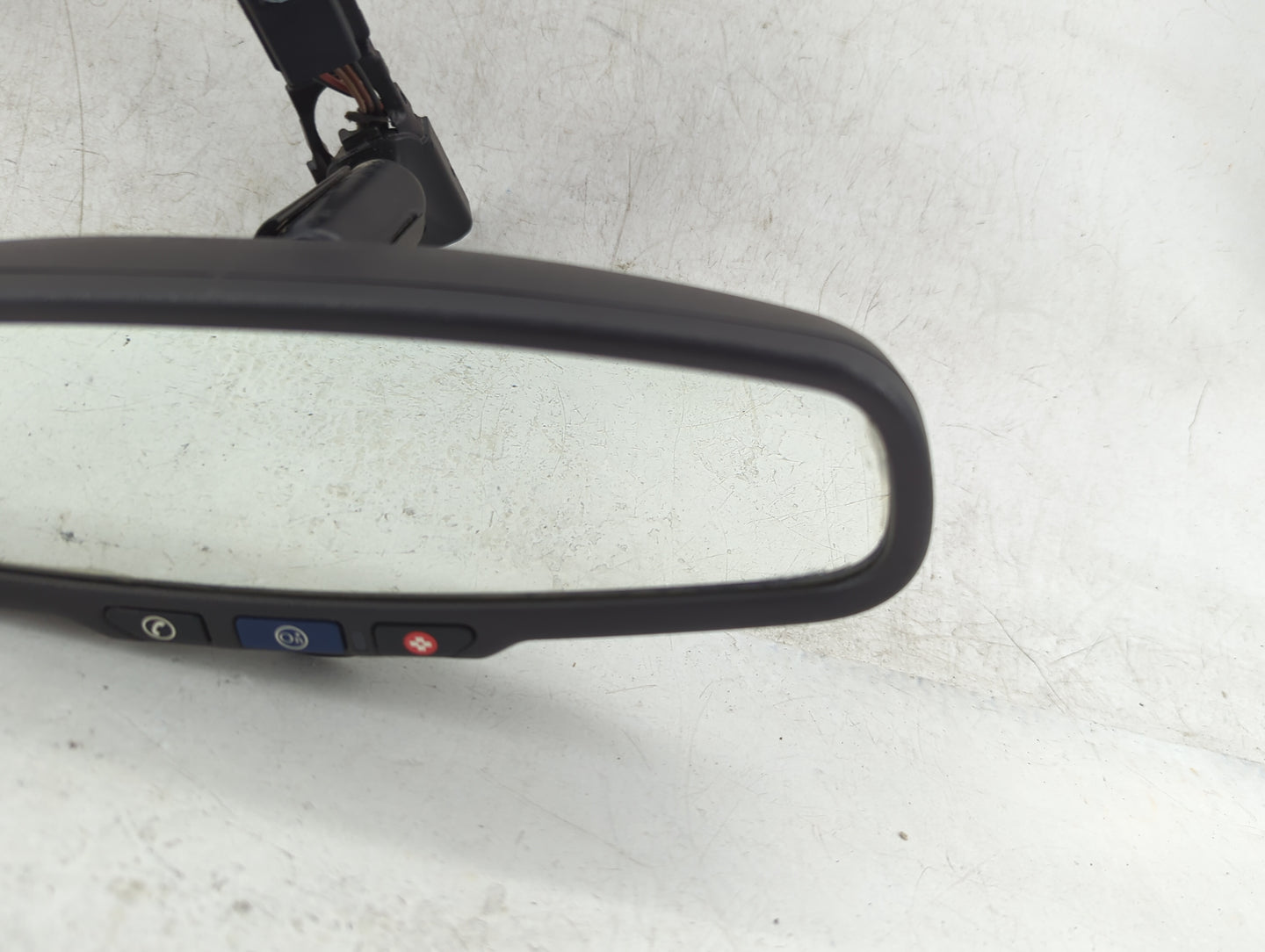2010-2012 Chevrolet Camaro Interior Rear View Mirror Replacement OEM P/N:A048070 Fits OEM Used Auto Parts - Oemusedautoparts