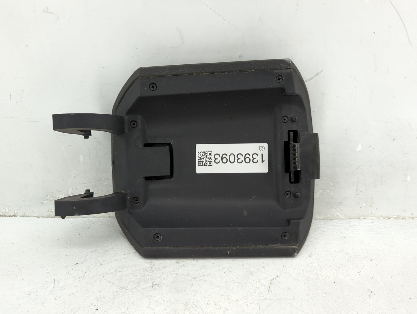 2011 Chevrolet Camaro Center Console Armrest Cover Lid Fits OEM Used Auto Parts - Oemusedautoparts1.com
