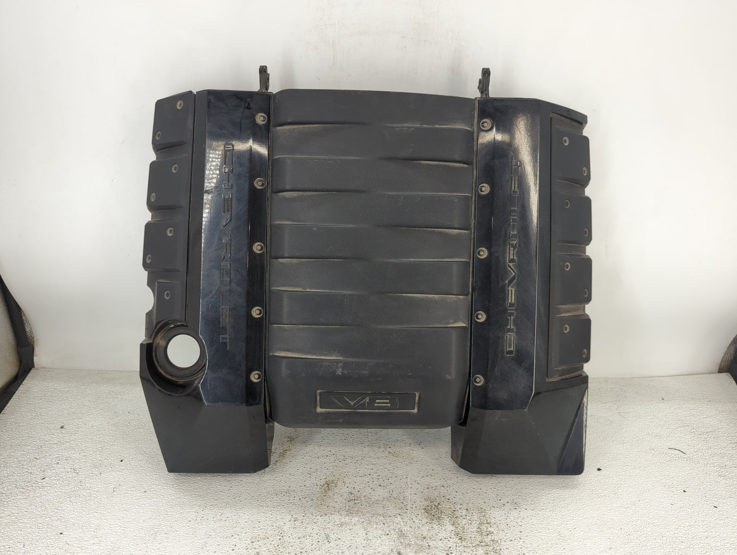 2011 Chevrolet Camaro Engine Cover 1432222 - Oemusedautoparts1.com
