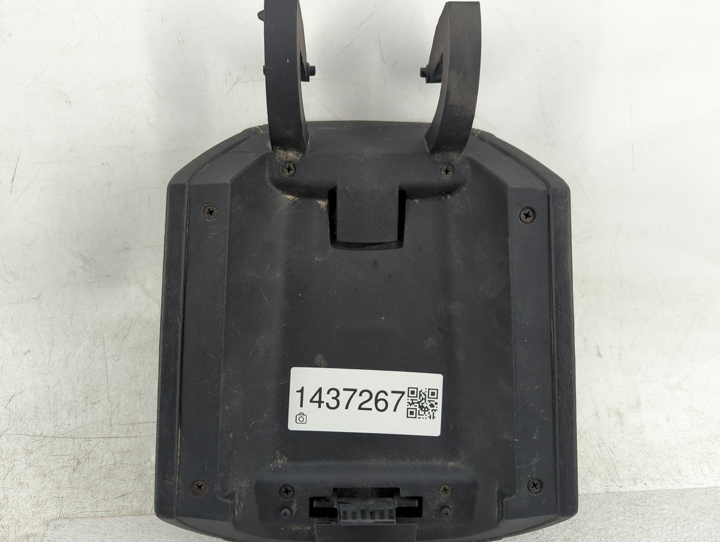 2011 Chevrolet Camaro Center Console Armrest Cover Lid Fits OEM Used Auto Parts - Oemusedautoparts1.com
