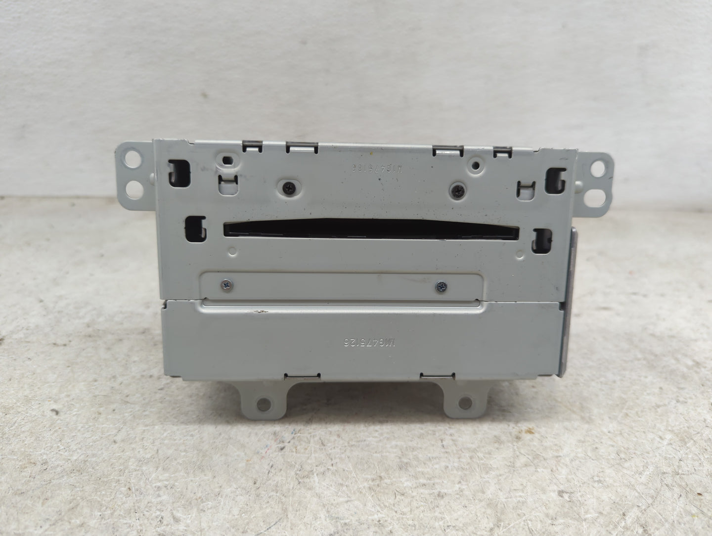 2011-2012 Chevrolet Camaro Radio AM FM Cd Player Receiver Replacement P/N:20907419 CQ-FG5960YC Fits Fits 2010 2011 2012 OEM 