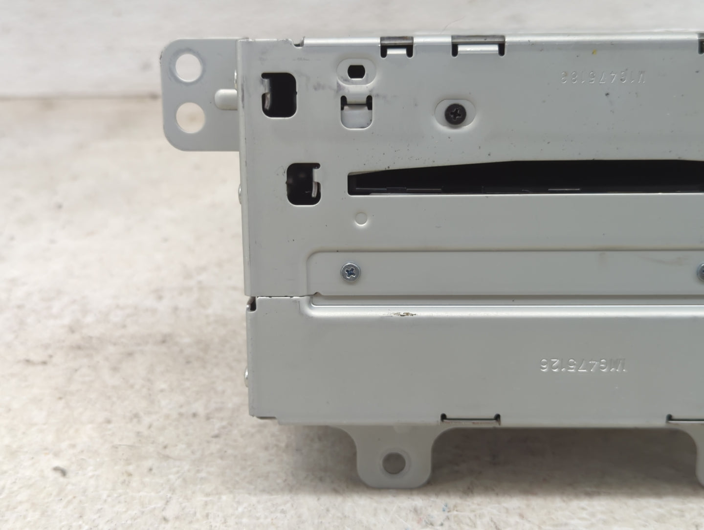 2011-2012 Chevrolet Camaro Radio AM FM Cd Player Receiver Replacement P/N:20907419 CQ-FG5960YC Fits Fits 2010 2011 2012 OEM 