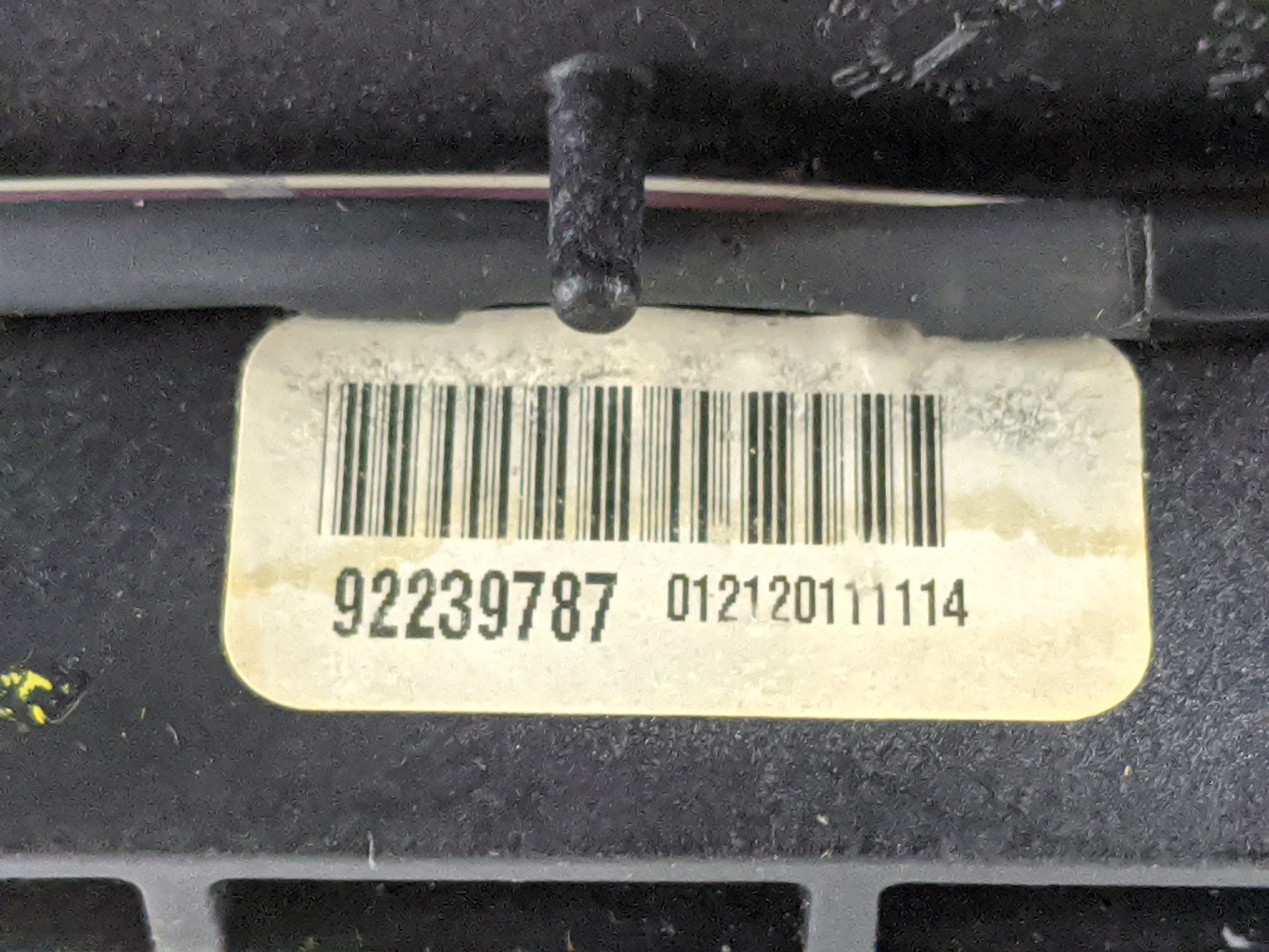 2011 Chevrolet Camaro Floor Console Assembly Shifter - Oemusedautoparts1.com