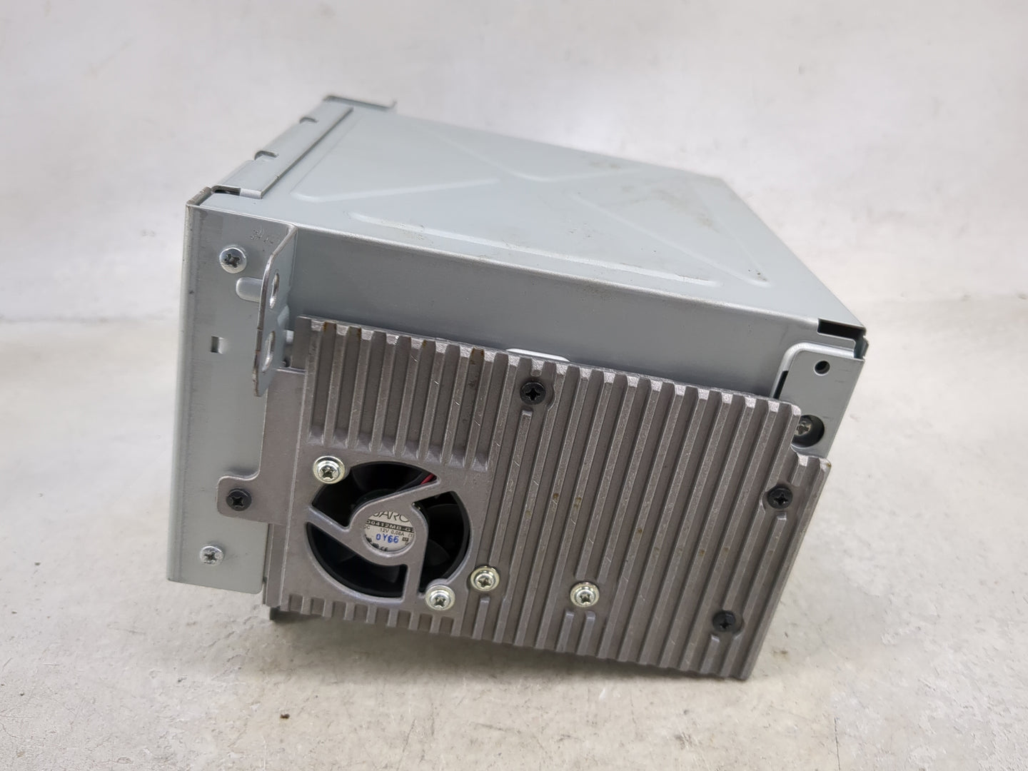 2011-2012 Chevrolet Camaro Radio AM FM Cd Player Receiver Replacement P/N:20983517 CQ-FG5011YC Fits Fits 2010 2011 2012 OEM 