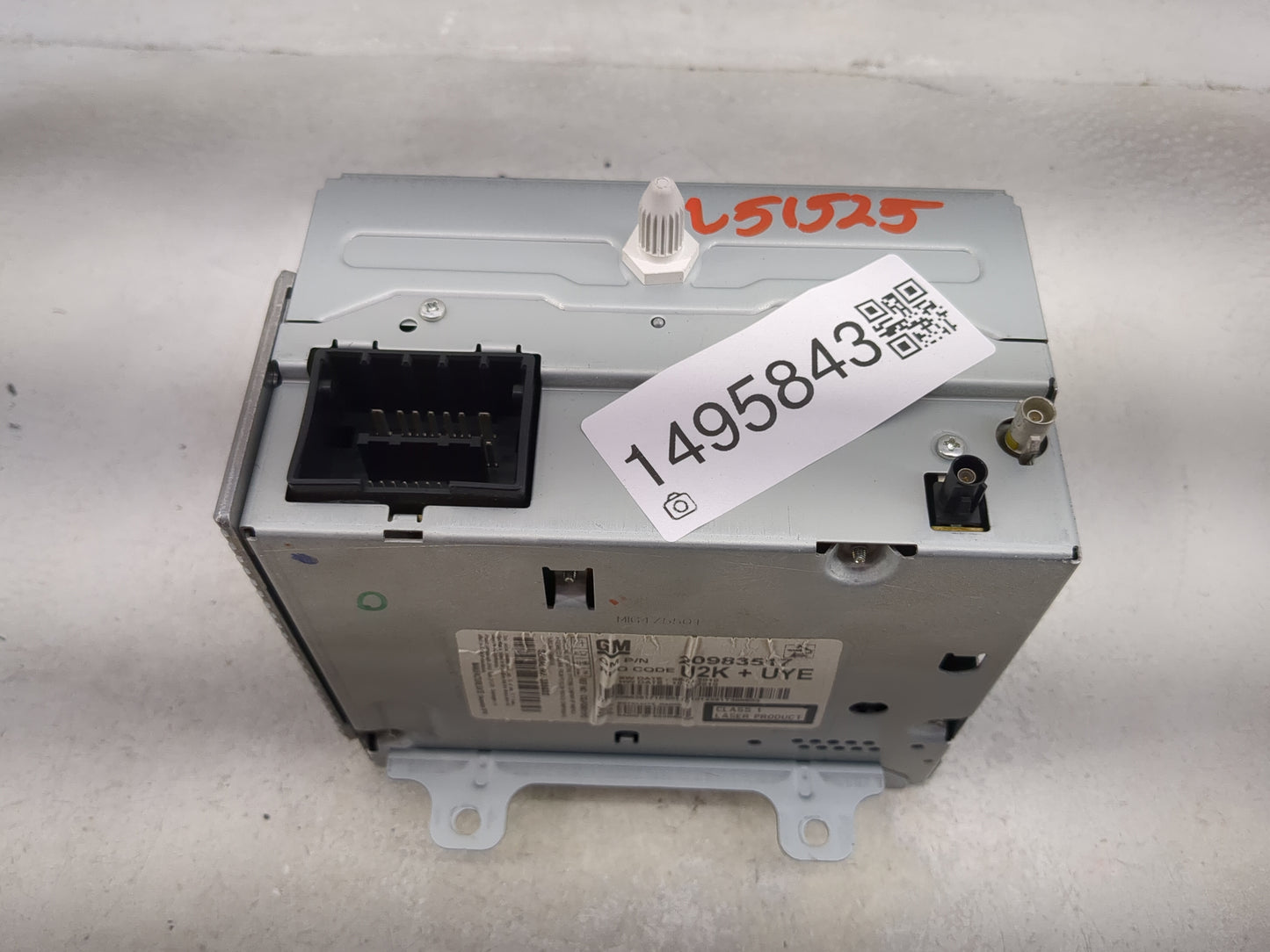 2011-2012 Chevrolet Camaro Radio AM FM Cd Player Receiver Replacement P/N:20983517 CQ-FG5011YC Fits Fits 2010 2011 2012 OEM 