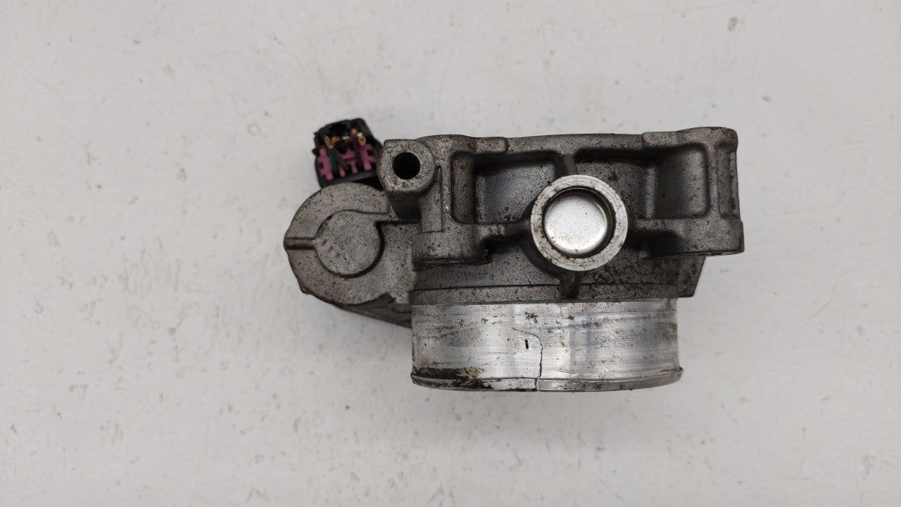 2010-2011 Chevrolet Camaro Throttle Body P/N:282.7.AA.994AA.6251.B 269.9.AA.994AA.2085.C Fits Fits 2007 2008 2009 2010 2011 