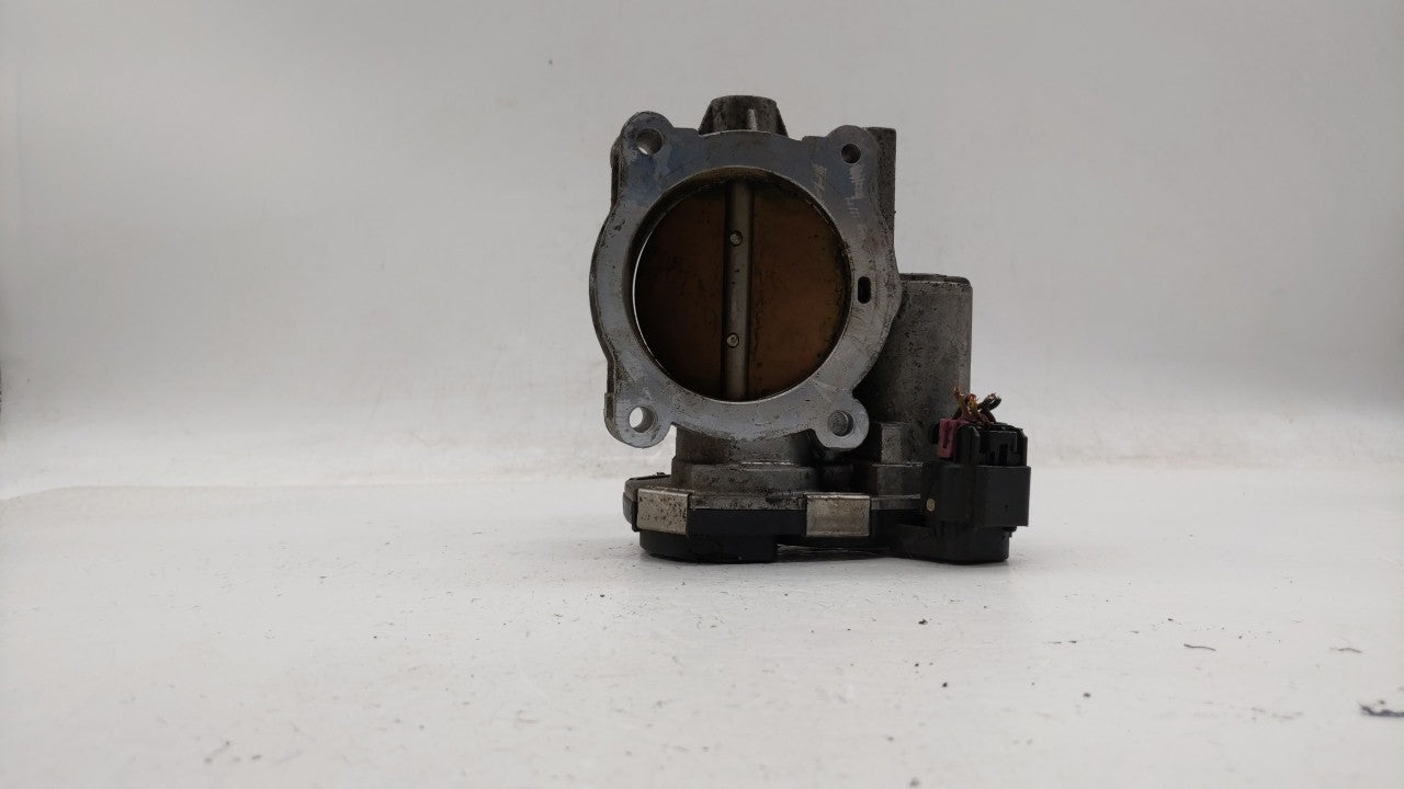 2010-2011 Chevrolet Camaro Throttle Body P/N:282.7.AA.994AA.6251.B 269.9.AA.994AA.2085.C Fits Fits 2007 2008 2009 2010 2011 