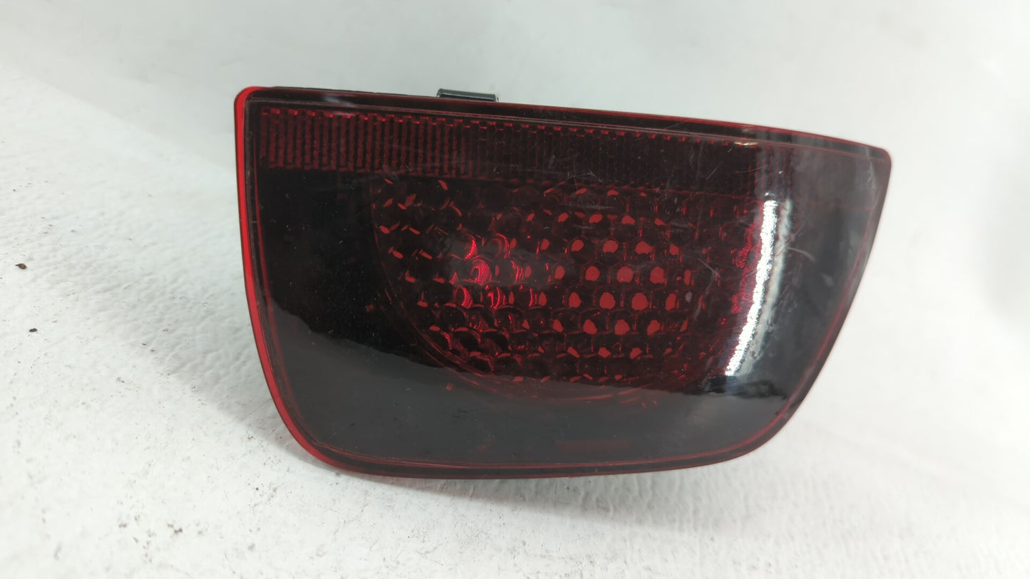 2010-2013 Chevrolet Camaro Tail Light Assembly Passenger Right OEM P/N:92212648 Fits Fits 2010 2011 2012 2013 OEM Used Auto 