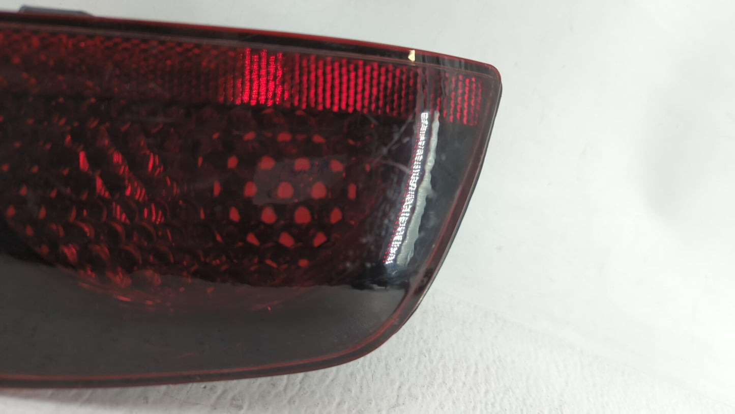 2010-2013 Chevrolet Camaro Tail Light Assembly Passenger Right OEM P/N:92212648 Fits Fits 2010 2011 2012 2013 OEM Used Auto 