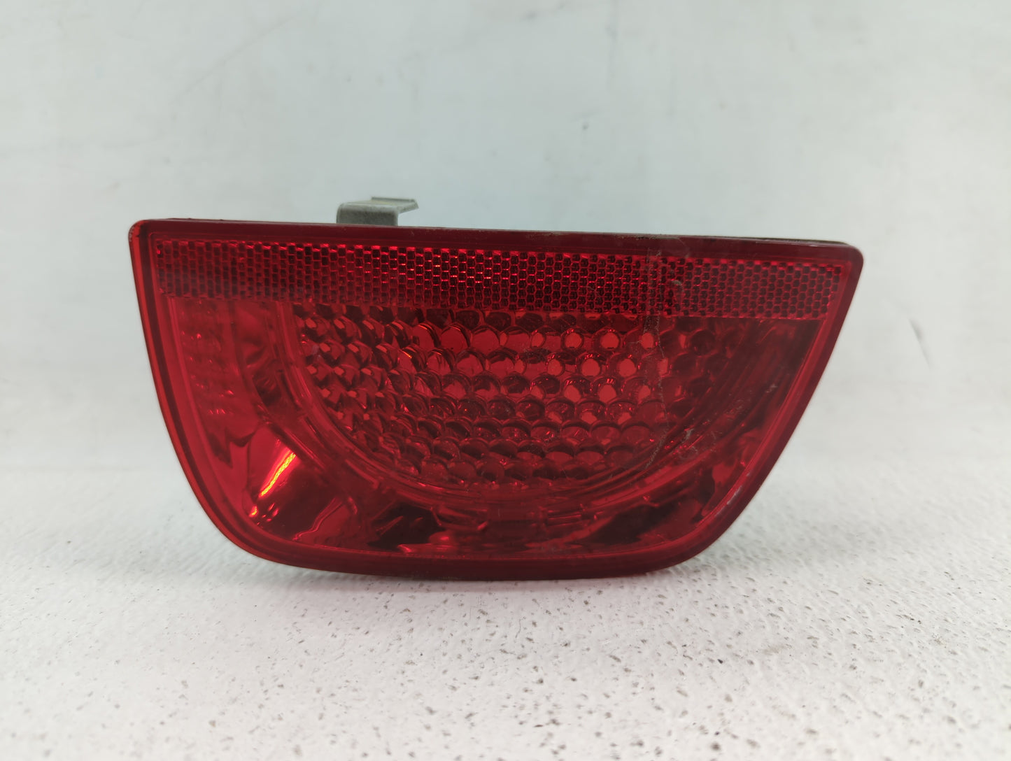 2010-2012 Chevrolet Camaro Tail Light Assembly Passenger Right OEM P/N:92195242 320370, 320366 Fits Fits 2010 2011 2012 OEM 