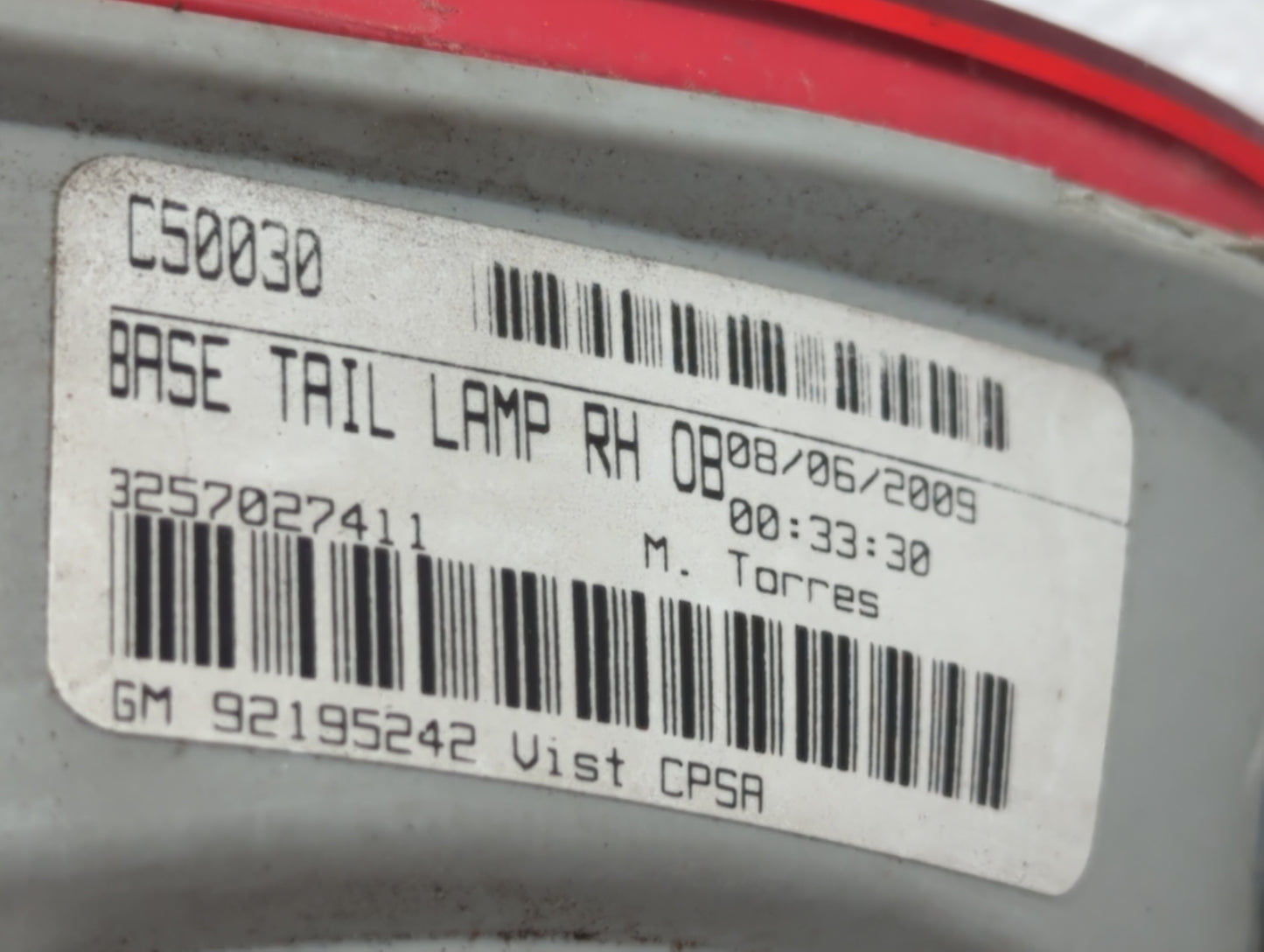 2010-2012 Chevrolet Camaro Tail Light Assembly Passenger Right OEM P/N:92195242 320370, 320366 Fits Fits 2010 2011 2012 OEM 