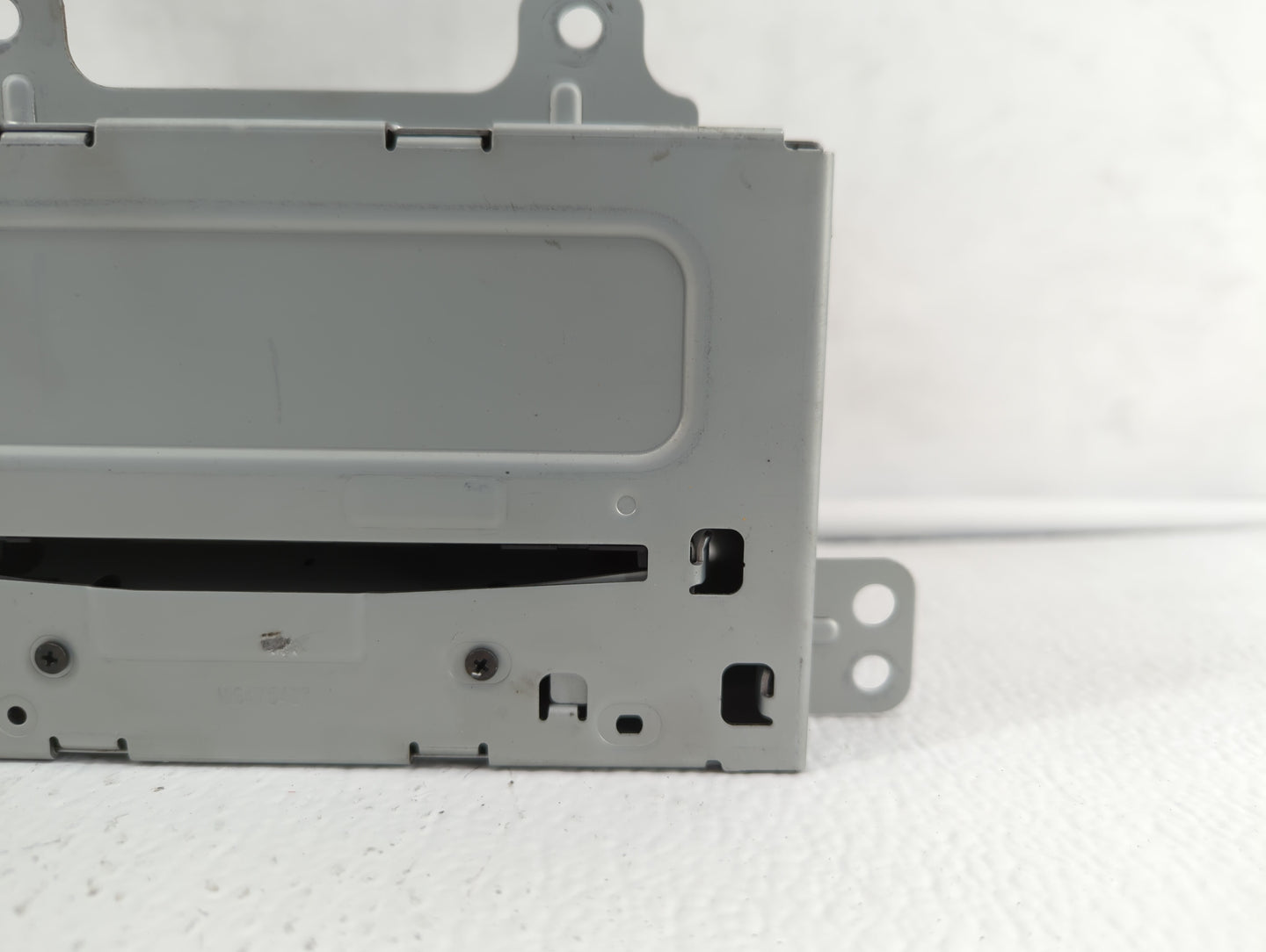 2011-2012 Chevrolet Camaro Am Fm Cd Player Radio Receiver - Oemusedautoparts1.com