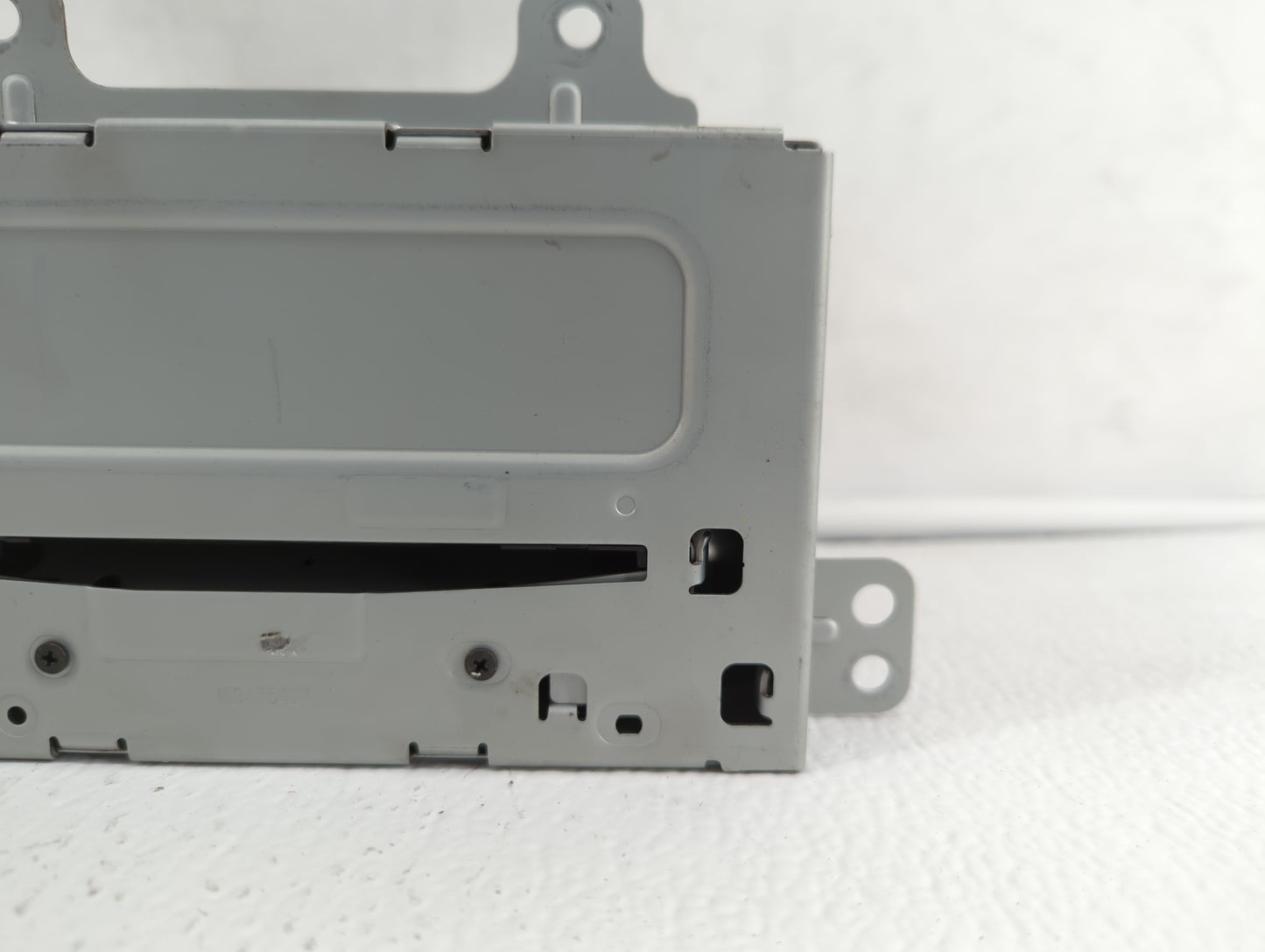 2011-2012 Chevrolet Camaro Am Fm Cd Player Radio Receiver - Oemusedautoparts1.com