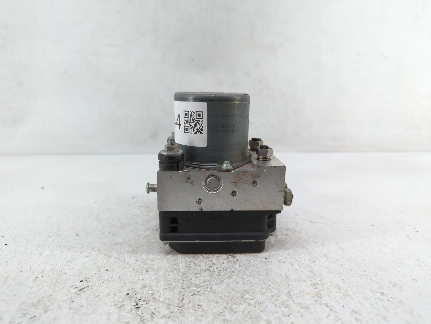 2010-2011 Chevrolet Camaro ABS Pump Control Module Replacement P/N:92233913 92240015, 92246444, 0 265 951 010 Fits Fits 2010