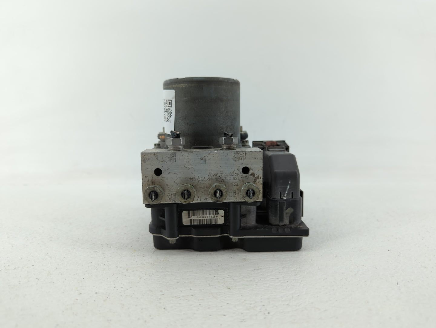 2010-2011 Chevrolet Camaro ABS Pump Control Module Replacement P/N:92233913 92240015, 92246444, 0 265 951 010 Fits Fits 2010