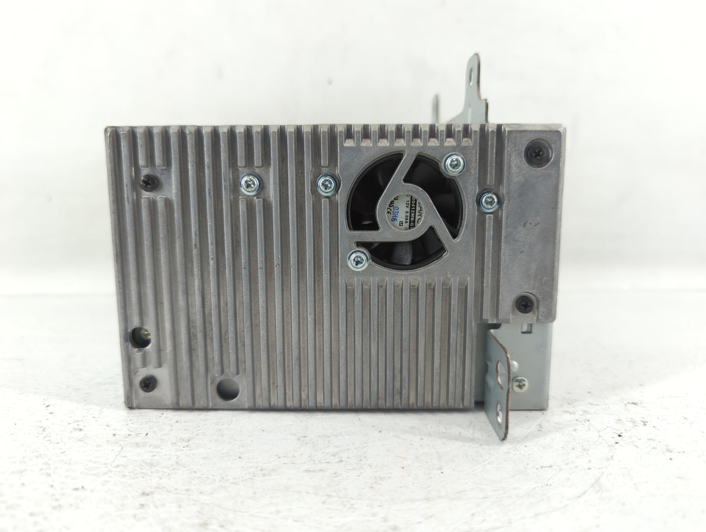2011-2012 Chevrolet Camaro Am Fm Cd Player Radio Receiver - Oemusedautoparts1.com