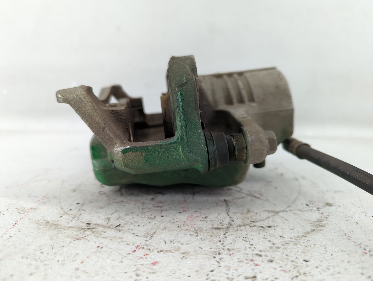 2010-2015 Chevrolet Camaro Rear Driver Left Brake Caliper 552559 - Oemusedautoparts1.com