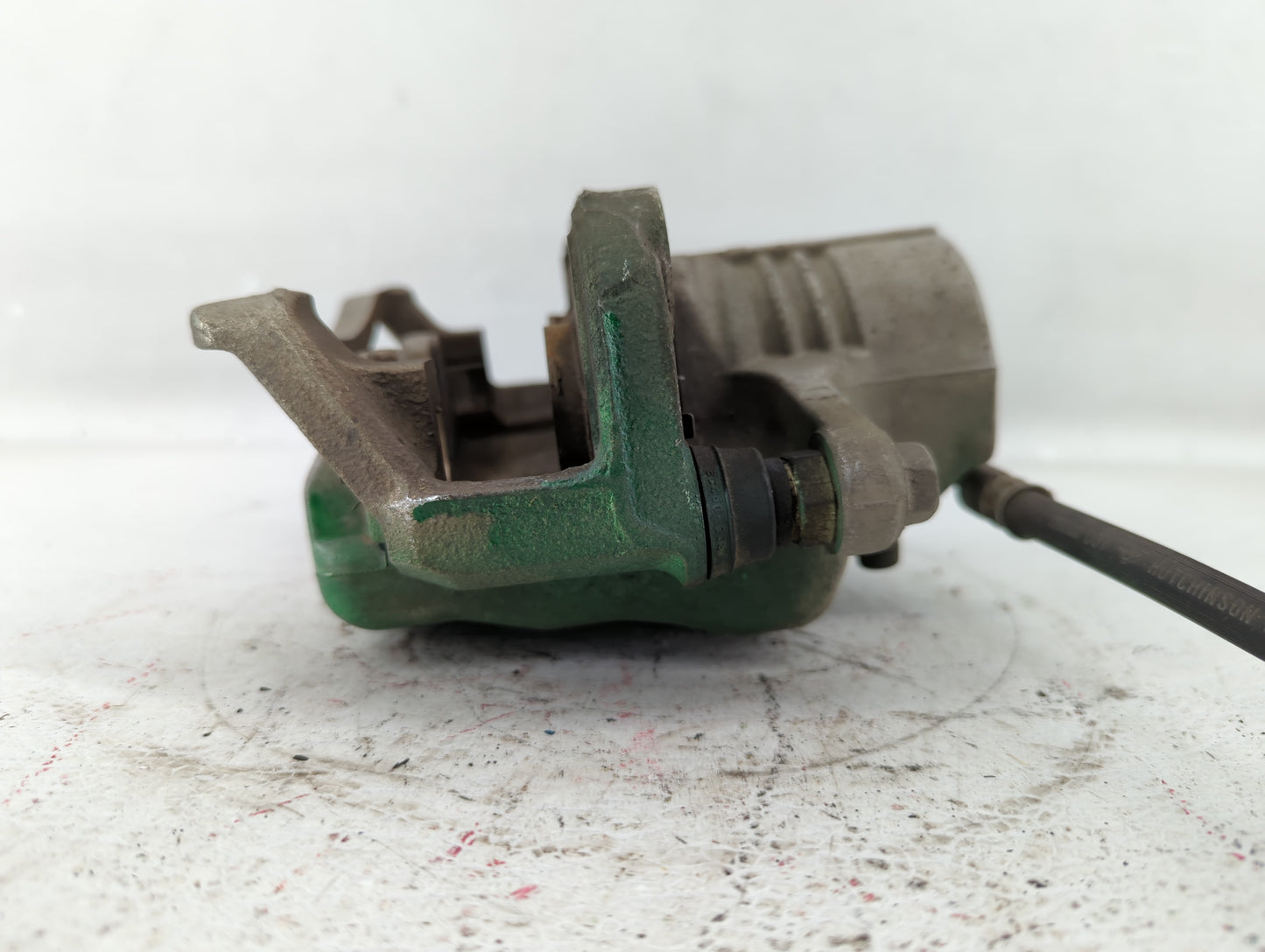 2010-2015 Chevrolet Camaro Rear Driver Left Brake Caliper 552559 - Oemusedautoparts1.com