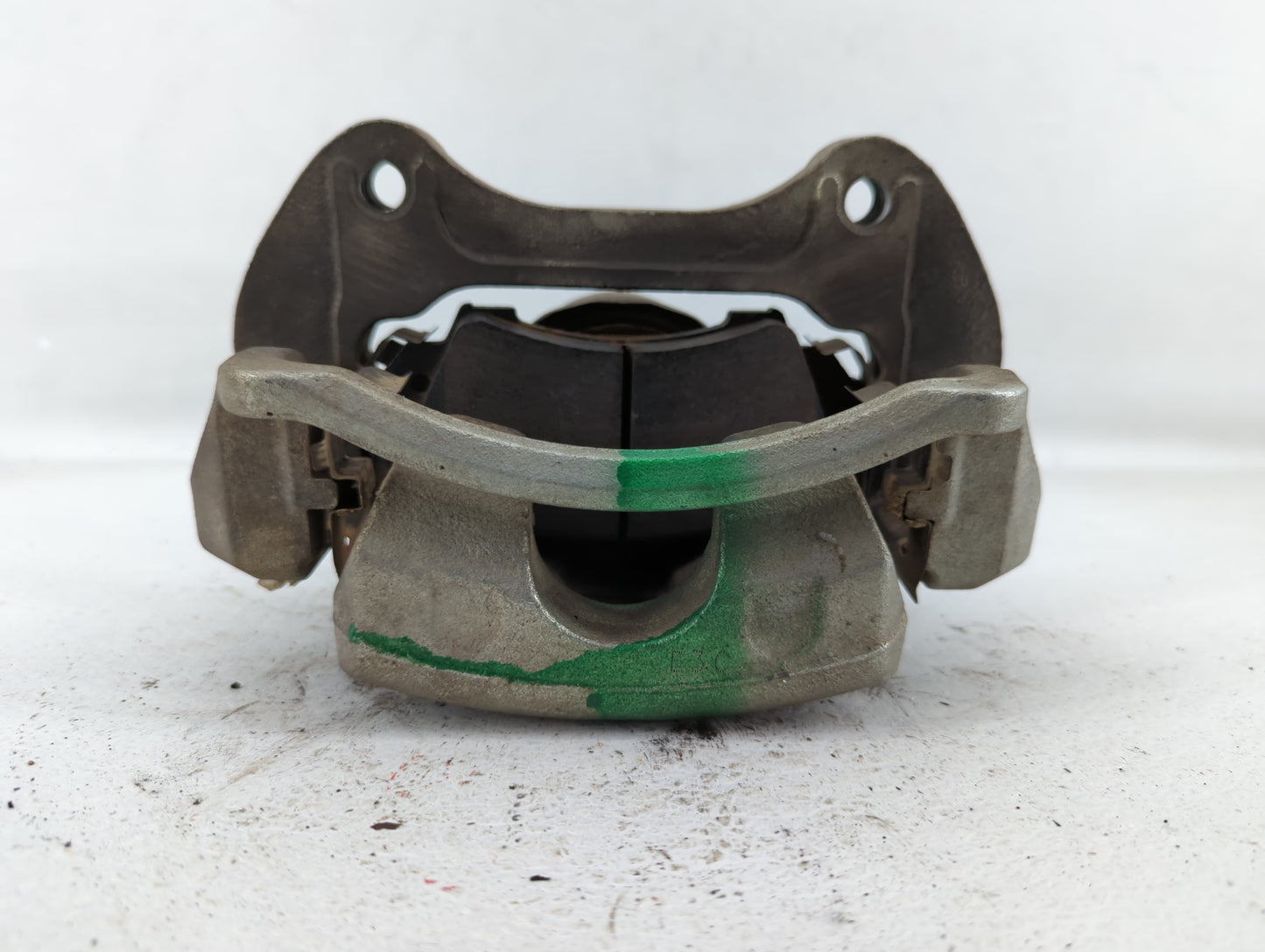 2010-2015 Chevrolet Camaro Front Driver Left Brake Caliper - Oemusedautoparts1.com