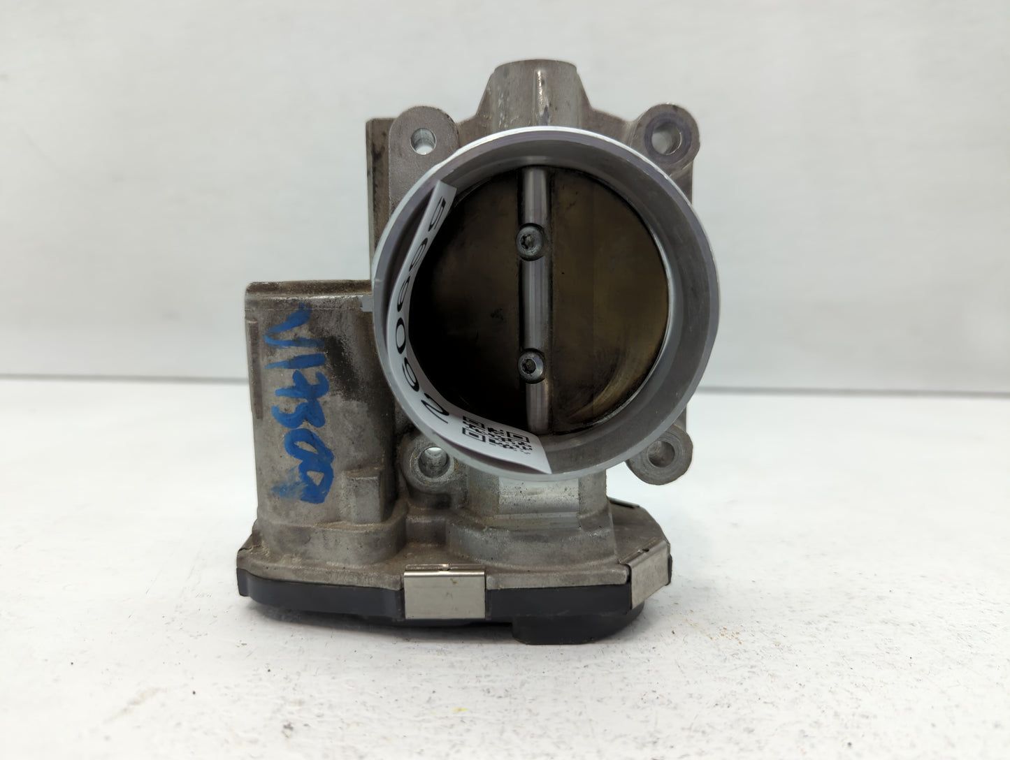 2010-2011 Chevrolet Camaro Throttle Body P/N:014 5 AA 994AA Fits Fits 2007 2008 2009 2010 2011 2012 OEM Used Auto Parts - Oe