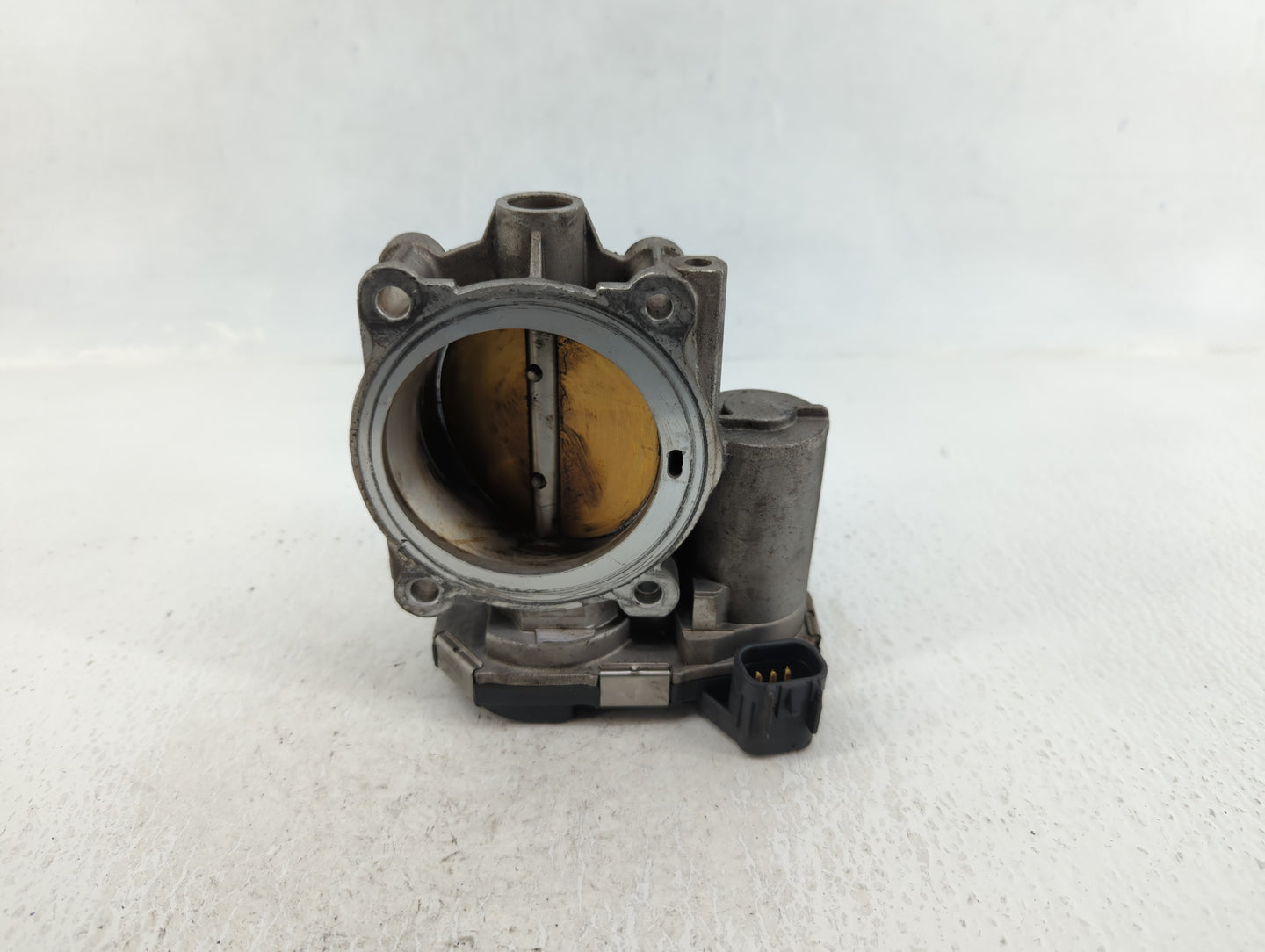 2010-2011 Chevrolet Camaro Throttle Body Fits Fits 2007 2008 2009 2010 2011 2012 OEM Used Auto Parts - Oemusedautoparts1.com