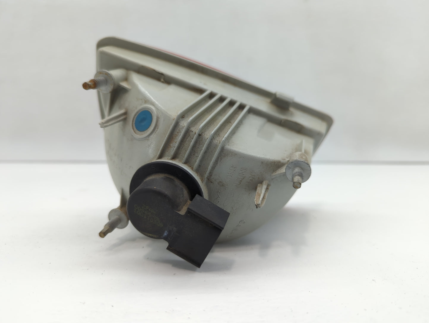 2010-2012 Chevrolet Camaro Tail Light Assembly Passenger Right OEM P/N:92195242 320370, 320366 Fits Fits 2010 2011 2012 OEM 