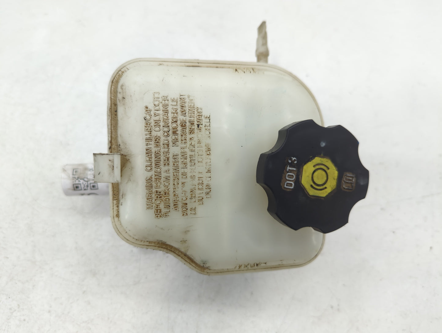 2010-2011 Chevrolet Camaro Brake Master Cylinder - Oemusedautoparts1.com