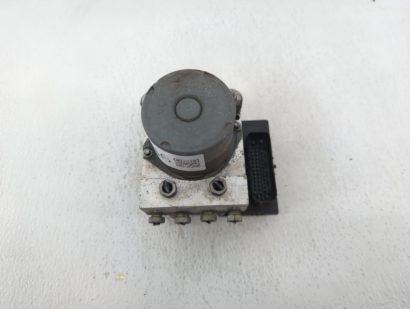2010-2011 Chevrolet Camaro ABS Pump Control Module Replacement P/N:110406 92233915 Fits Fits 2010 2011 OEM Used Auto Parts -