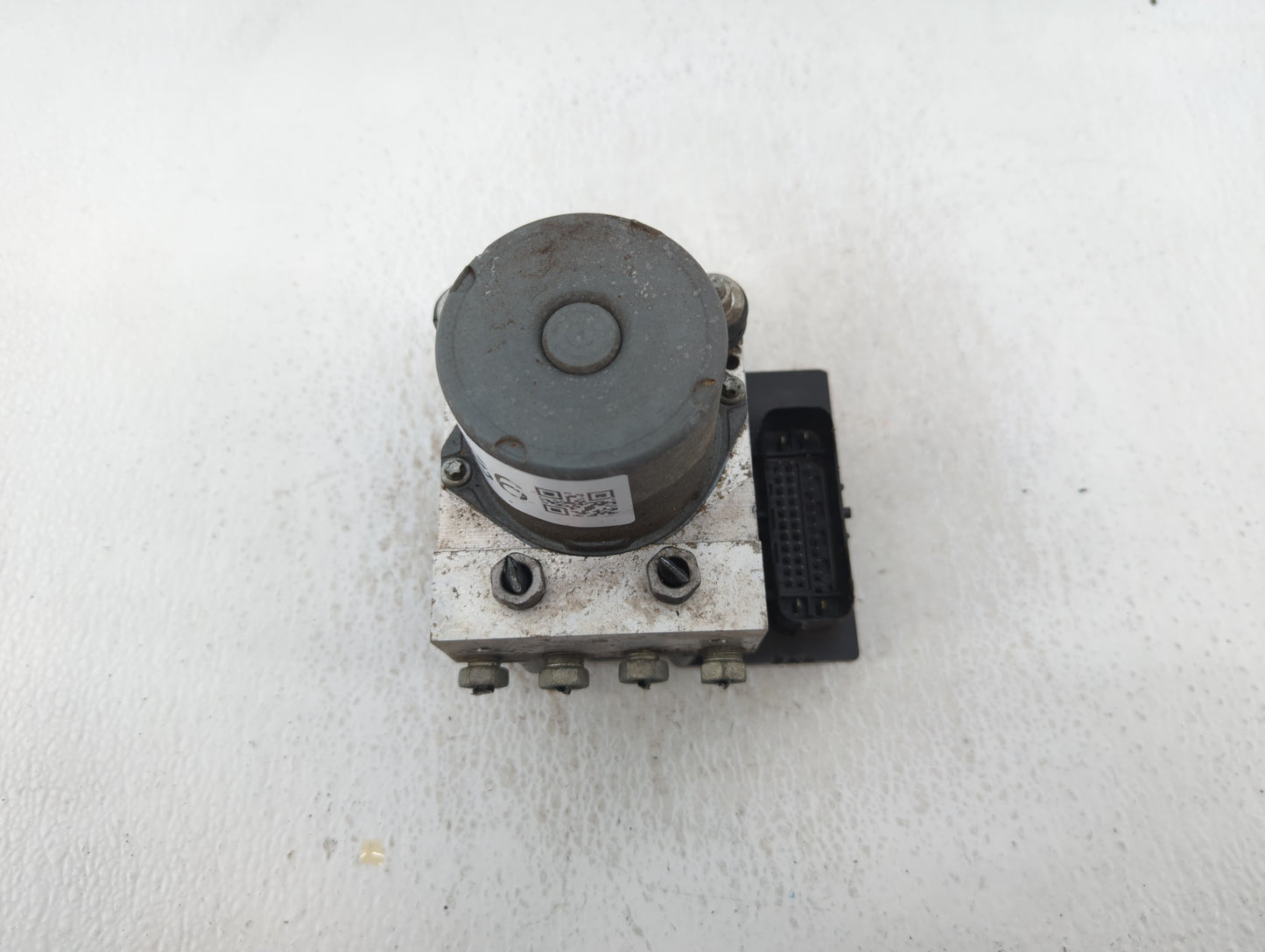 2010-2011 Chevrolet Camaro ABS Pump Control Module Replacement P/N:110406 92233915 Fits Fits 2010 2011 OEM Used Auto Parts -