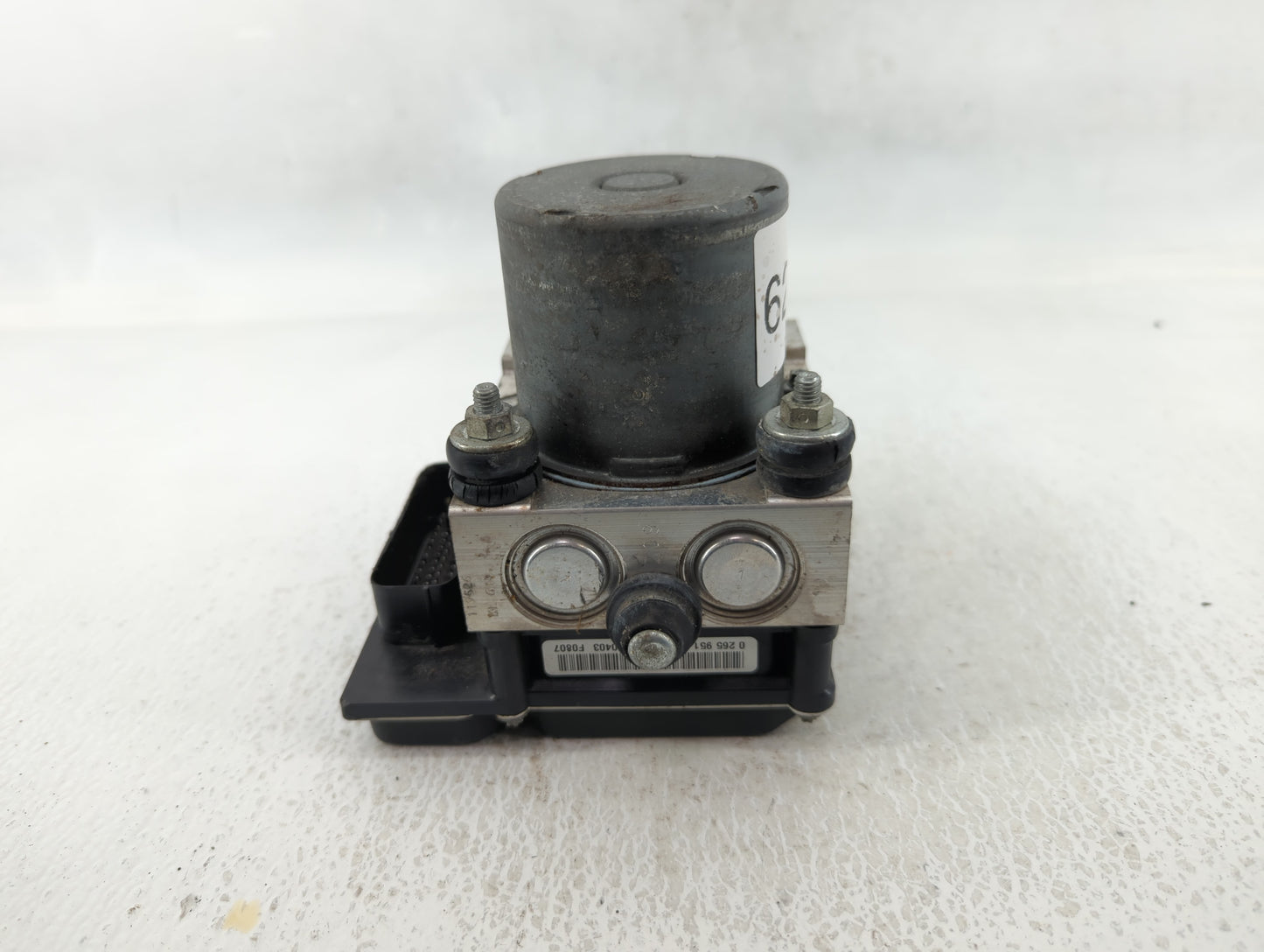 2010-2011 Chevrolet Camaro ABS Pump Control Module Replacement P/N:110406 92233915 Fits Fits 2010 2011 OEM Used Auto Parts -