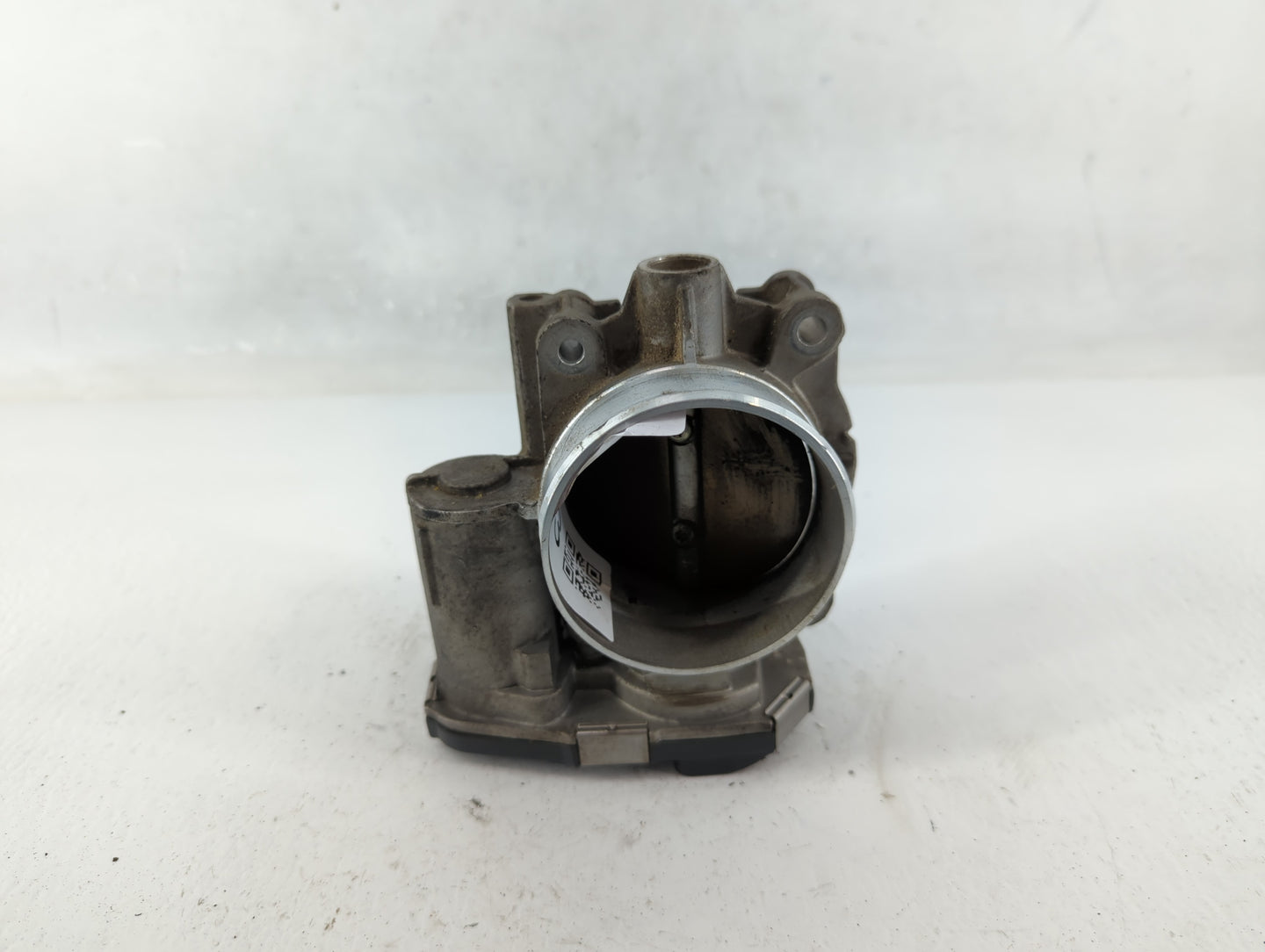 2010-2011 Chevrolet Camaro Throttle Body P/N:994AA4920C 994AA Fits Fits 2007 2008 2009 2010 2011 2012 OEM Used Auto Parts - 