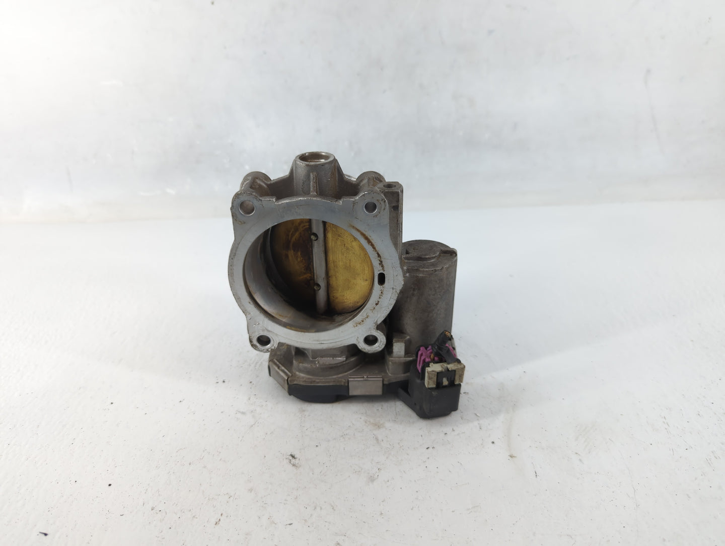 2010-2011 Chevrolet Camaro Throttle Body P/N:994AA4920C 994AA Fits Fits 2007 2008 2009 2010 2011 2012 OEM Used Auto Parts - 
