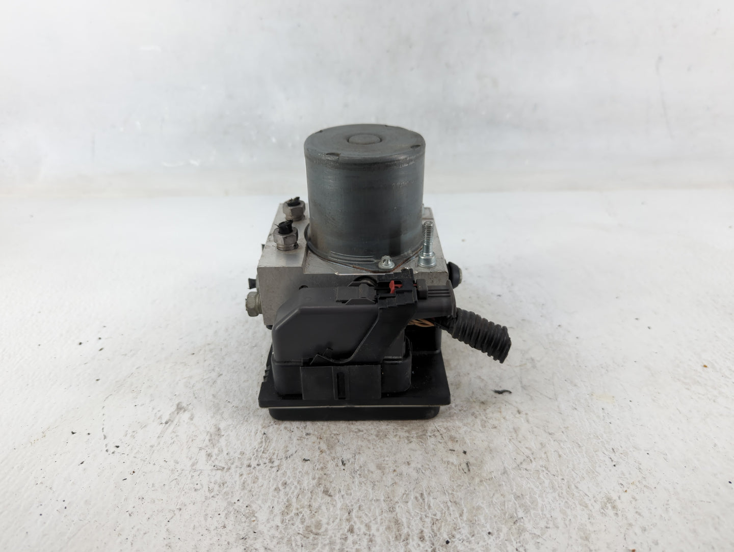 2010-2011 Chevrolet Camaro ABS Pump Control Module Replacement P/N:0 265 251 811 AA 92233915 Fits Fits 2010 2011 OEM Used Au