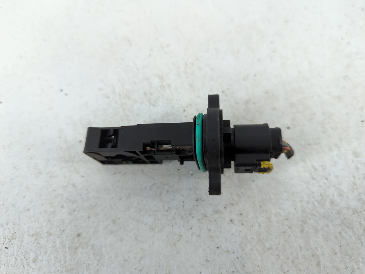 2010-2011 Chevrolet Camaro Mass Air Flow Meter Maf - Oemusedautoparts1.com