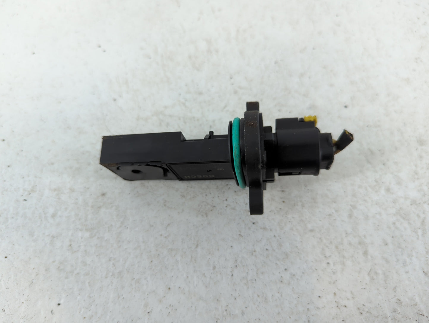 2010-2011 Chevrolet Camaro Mass Air Flow Meter Maf - Oemusedautoparts1.com
