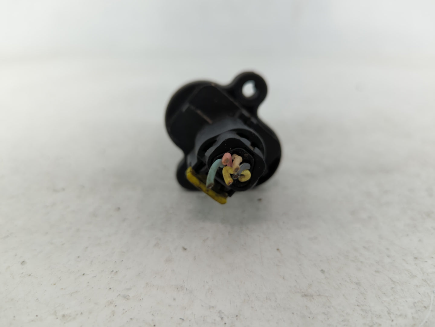 2010-2011 Chevrolet Camaro Mass Air Flow Meter Maf - Oemusedautoparts1.com