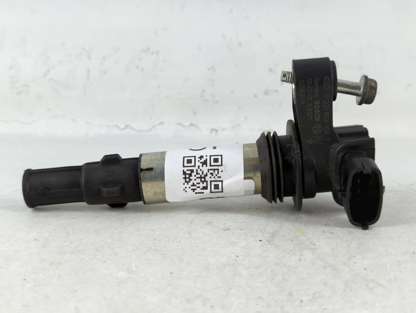 2010-2015 Chevrolet Camaro Ignition Coil Igniter Pack - Oemusedautoparts1.com