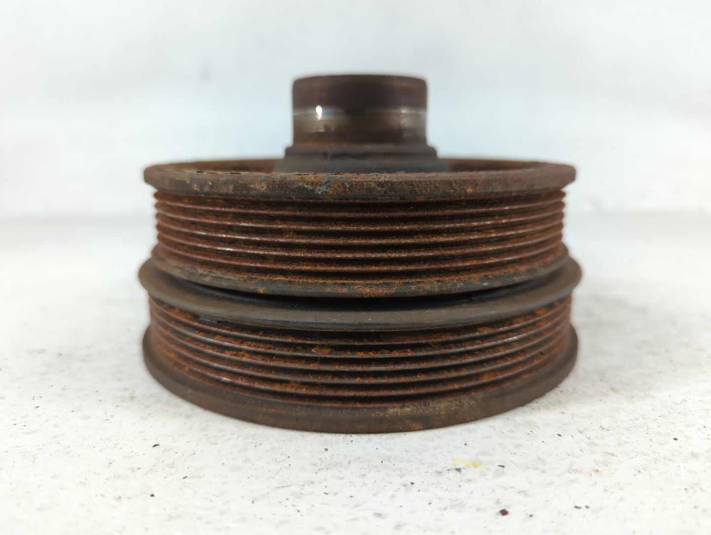 2011 Chevrolet Camaro SHAFT PULLEY BALANCER - Oemusedautoparts1.com