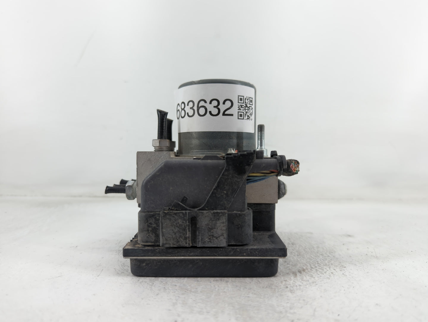 2010-2011 Chevrolet Camaro ABS Pump Control Module Replacement P/N:92246443 0 265 230 336 05 Fits Fits 2010 2011 OEM Used Au