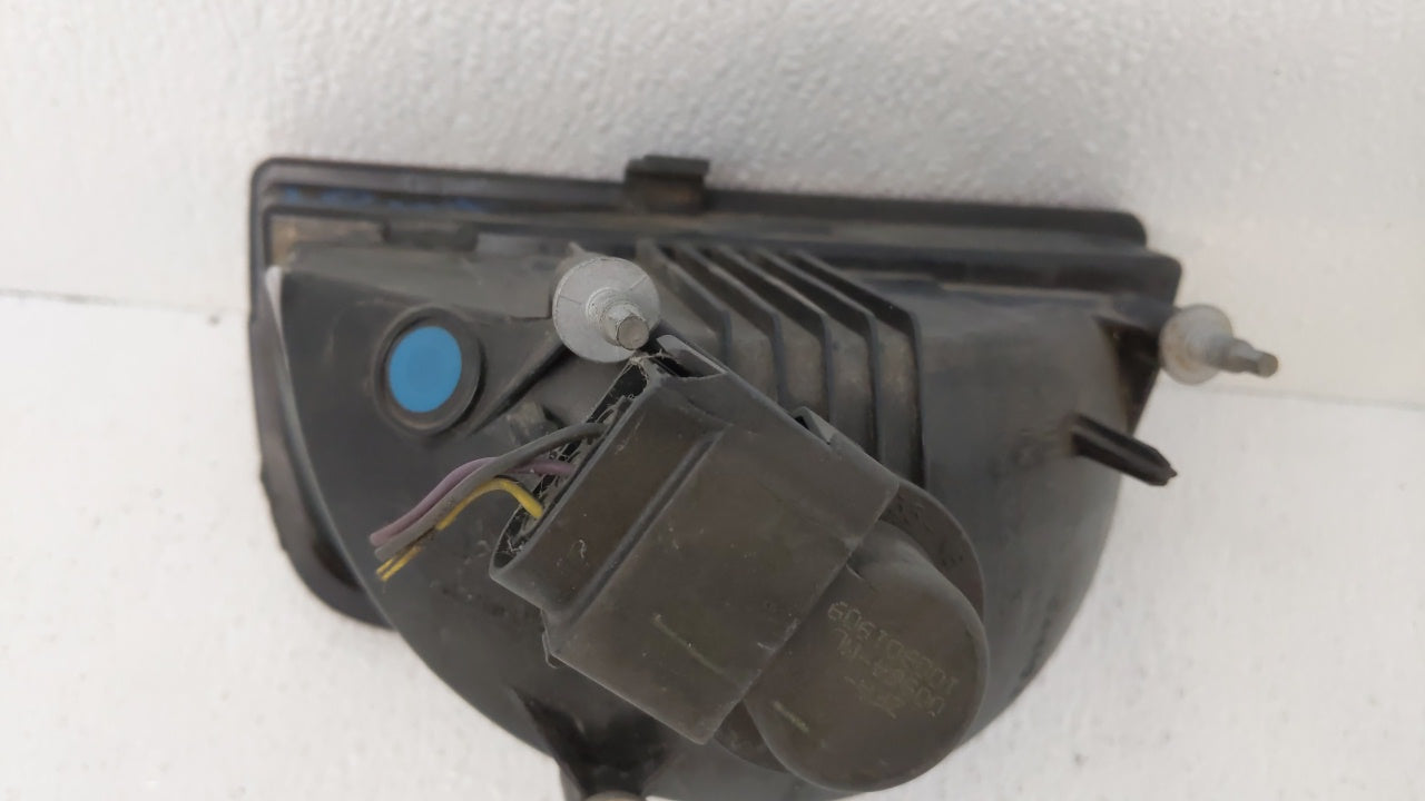 2010-2013 Chevrolet Camaro Tail Light Assembly Driver Left OEM Fits Fits 2010 2011 2012 2013 OEM Used Auto Parts - Oemusedau