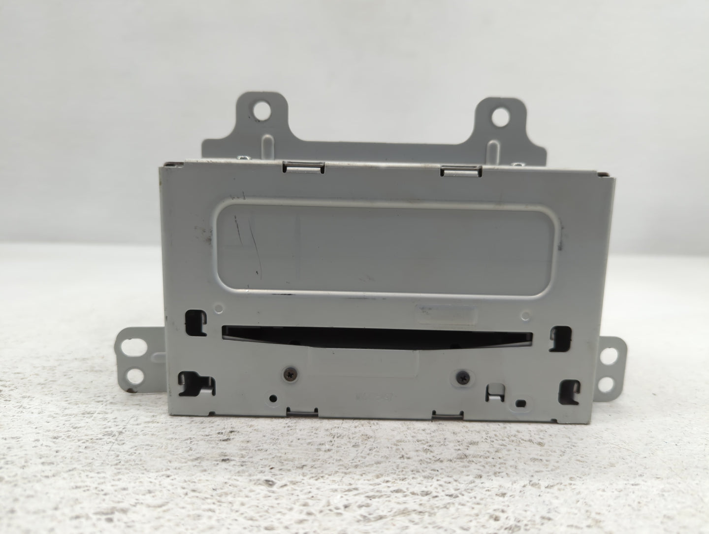 2011-2012 Chevrolet Camaro Am Fm Cd Player Radio Receiver - Oemusedautoparts1.com