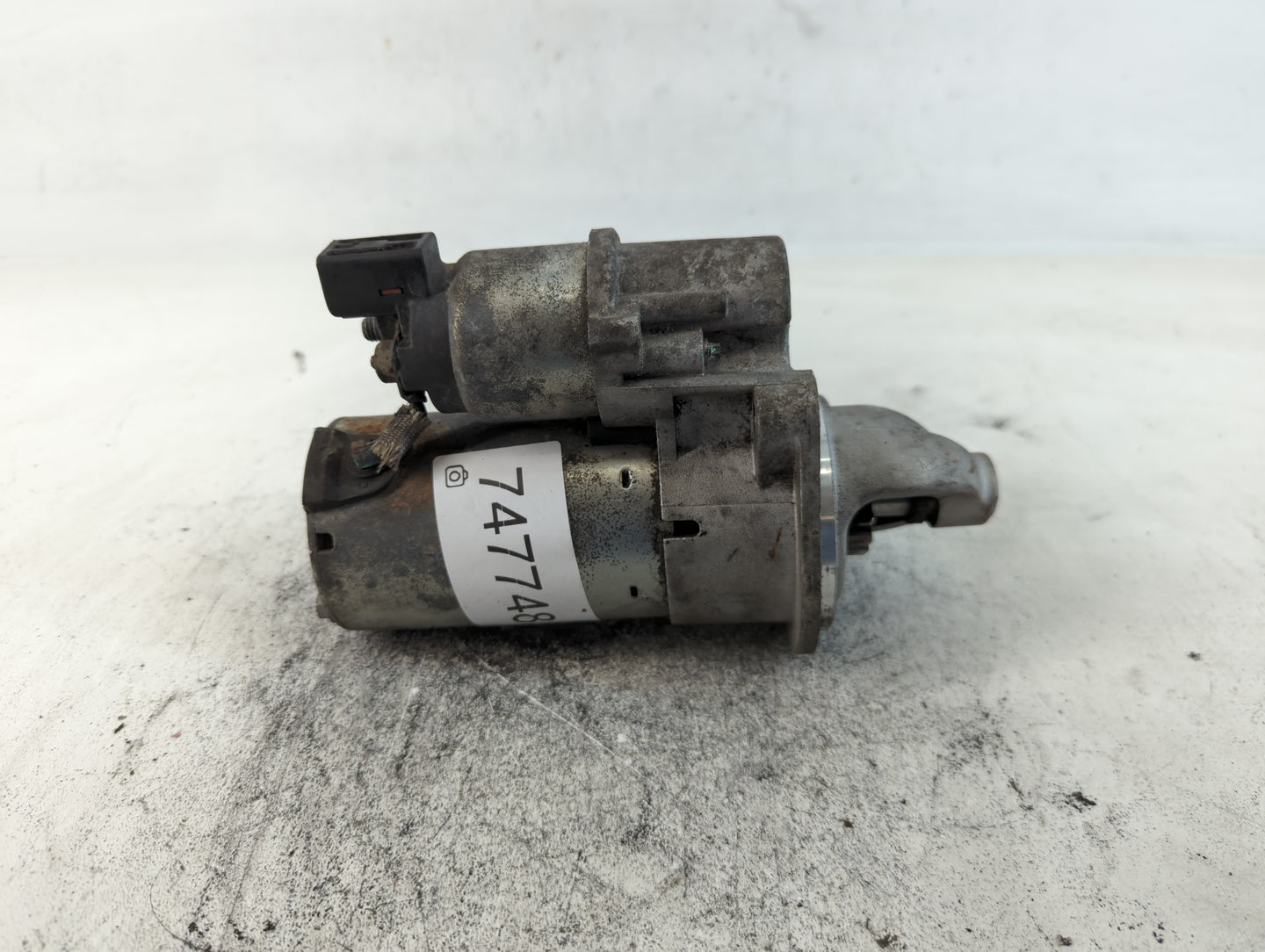 2010-2015 Chevrolet Camaro Car Starter Motor Solenoid OEM P/N:36100-2E561 8000864 Fits OEM Used Auto Parts - Oemusedautopart