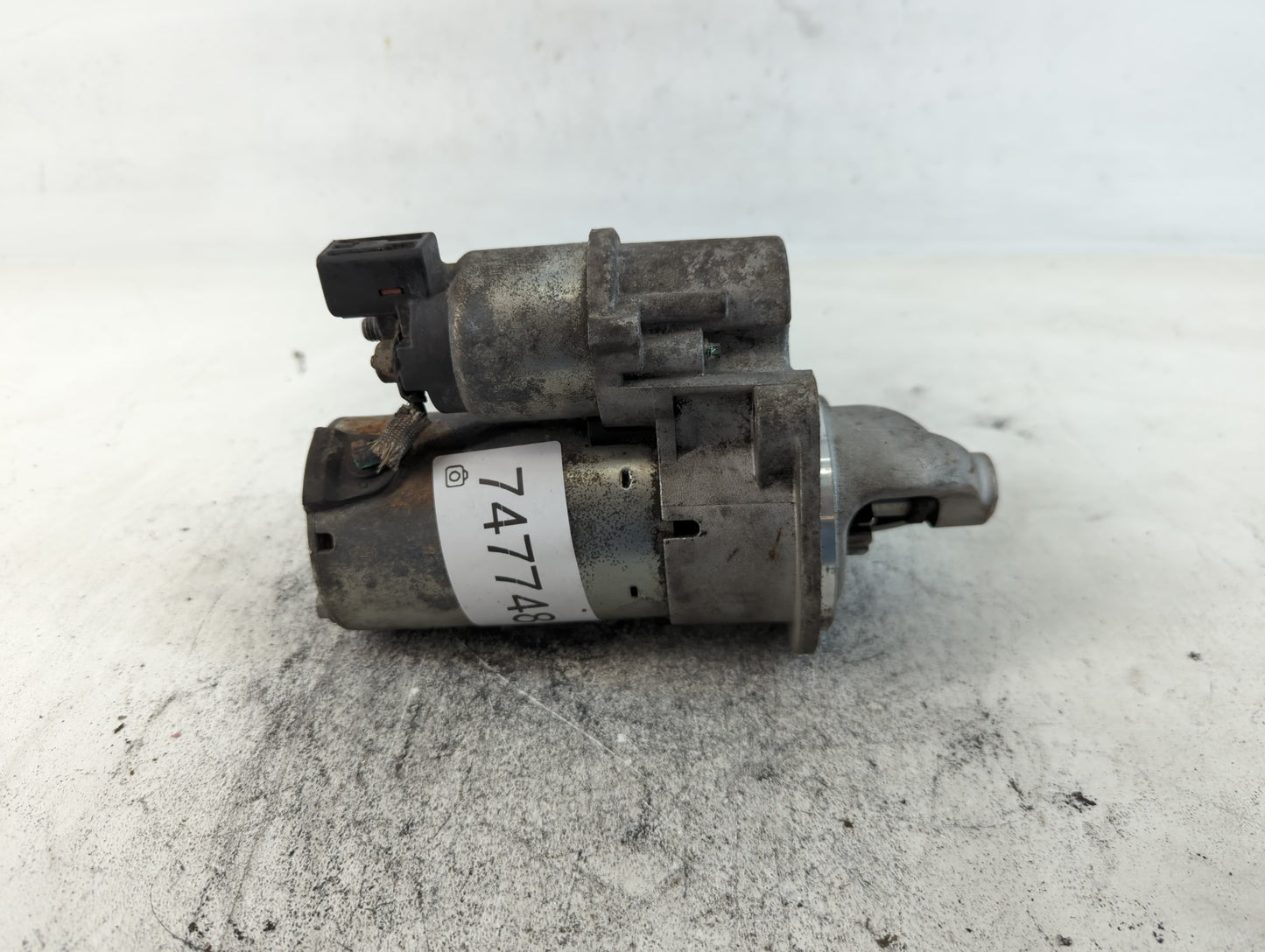 2010-2015 Chevrolet Camaro Car Starter Motor Solenoid OEM P/N:36100-2E561 8000864 Fits OEM Used Auto Parts - Oemusedautopart