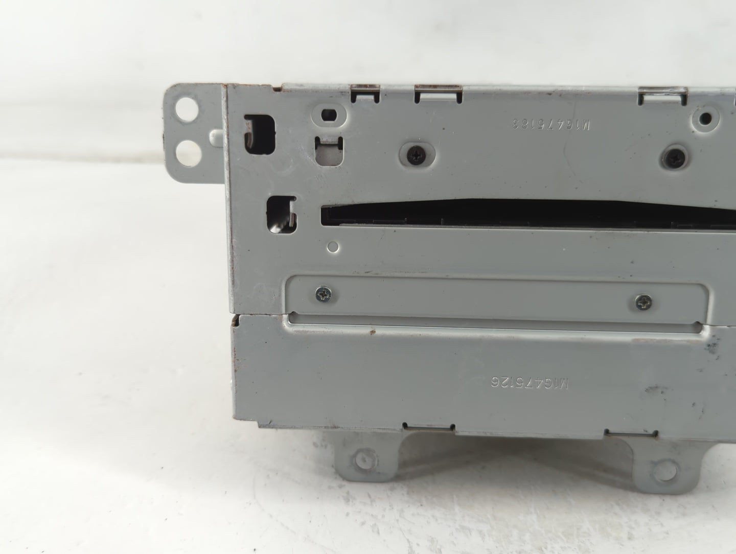 2011-2012 Chevrolet Camaro Radio AM FM Cd Player Receiver Replacement P/N:20907419 Fits Fits 2010 2011 2012 OEM Used Auto Pa