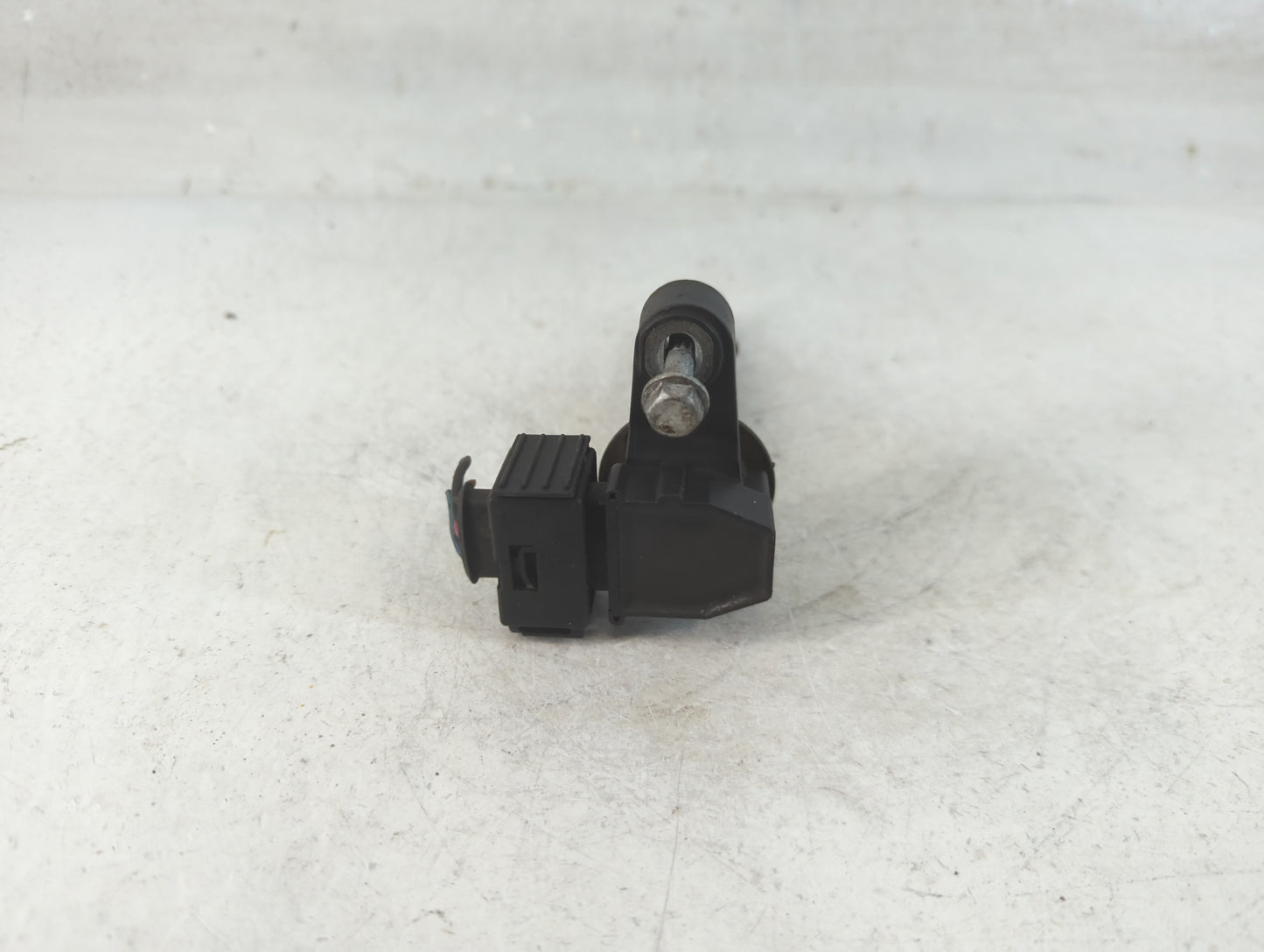 2010-2015 Chevrolet Camaro Ignition Coil Igniter Pack - Oemusedautoparts1.com