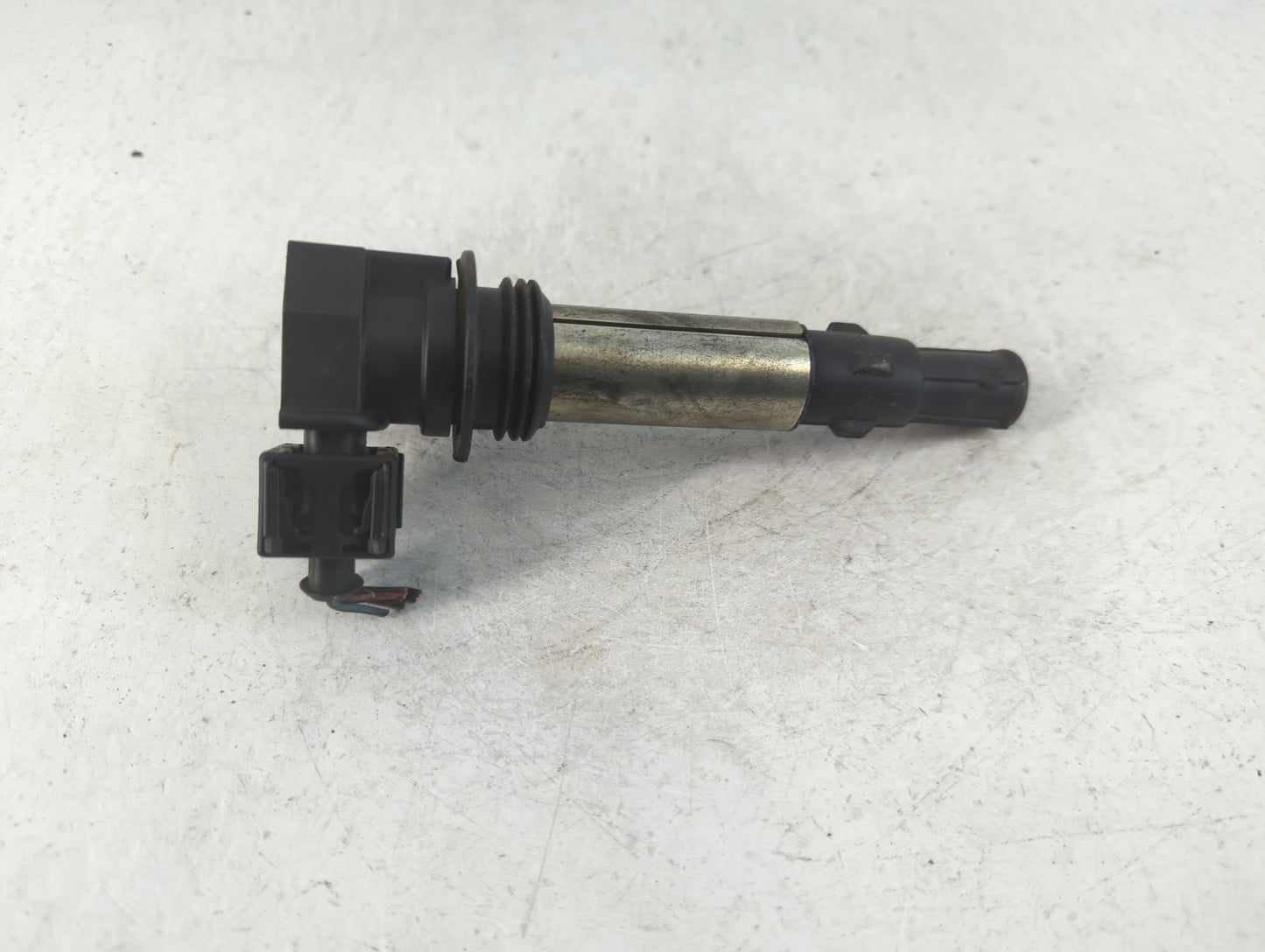 2010-2015 Chevrolet Camaro Ignition Coil Igniter Pack - Oemusedautoparts1.com